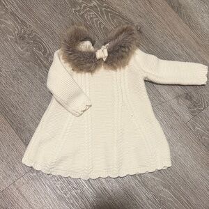 Tahari Cream Knit with Faux Fur Trim